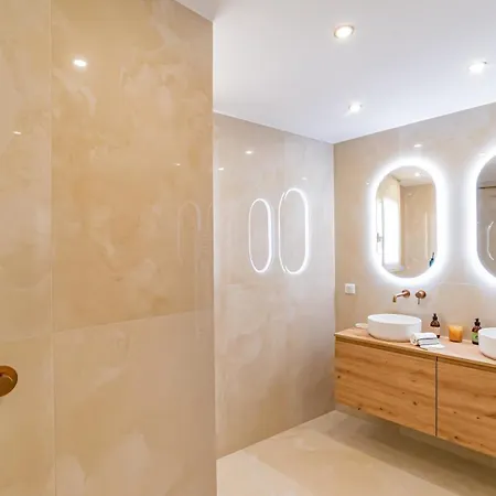 Centre Croisette - Dernier Etage - 3 - 3 Salle De Bains- Prime Location Апартаменты *